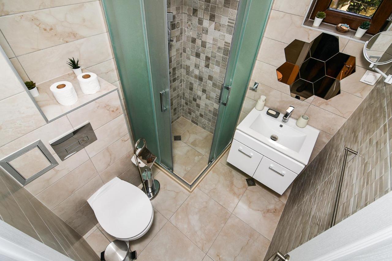 Cozy Flats Nearby Center Free Park Area Apartment Varna Luaran gambar